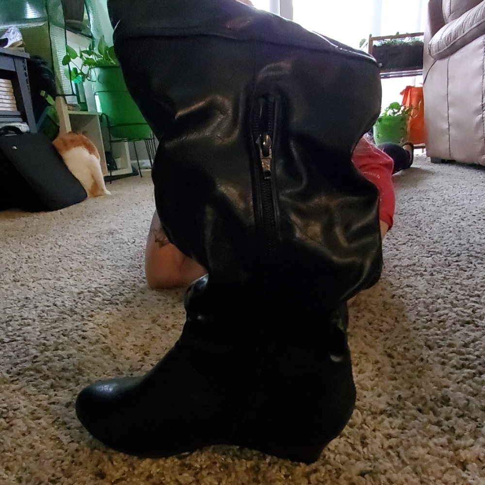 Leather boots